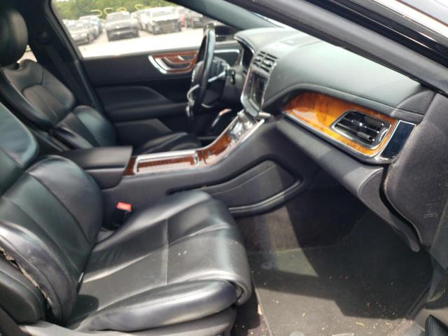 Photo 5 from auction – 2017 LINCOLN CONTINENTA with VIN 1LN6L9SK9H5609571