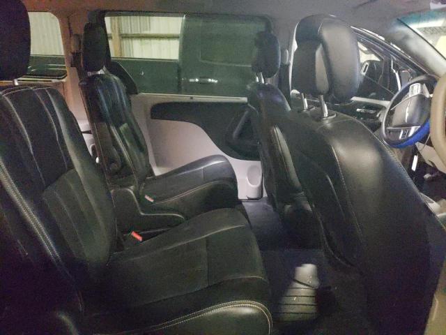 Photo 6 from auction – 2012 CHRYSLER TOWN & COU with VIN 2C4RC1CG2CR124858