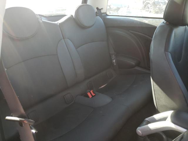 Photo 6 from auction – 2010 MINI COOPER with VIN WMWMF3C5XATZ66023