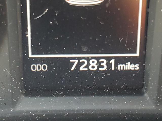 Photo 8 from auction – 2018 TOYOTA RAV4 LIMIT with VIN JTMDFREV1JD237485