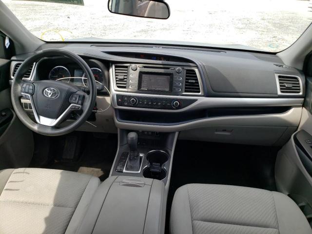 Photo 9 from auction – 2018 TOYOTA HIGHLANDER with VIN 5TDZZRFH1JS270674