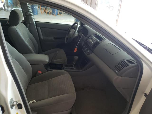 Photo 5 from auction – 2005 TOYOTA CAMRY LE with VIN 4T1BE30K15U562711