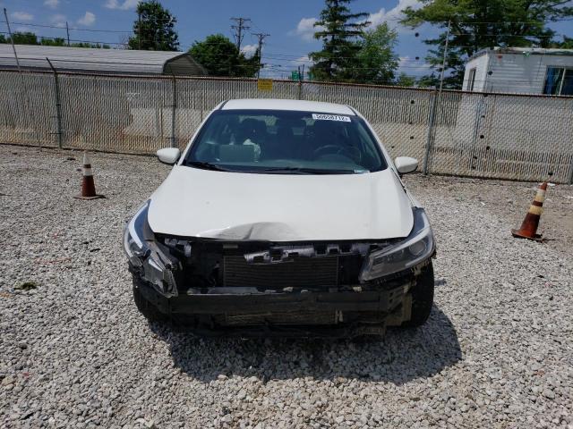 Photo 9 from auction – 2017 KIA FORTE LX with VIN 3KPFK4A7XHE032593