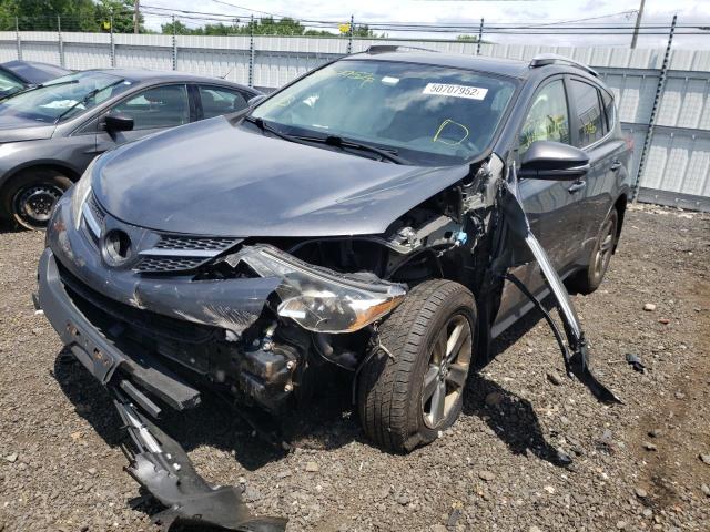 Photo 2 from auction – 2015 TOYOTA RAV4 XLE with VIN JTMRFREV8FD151054