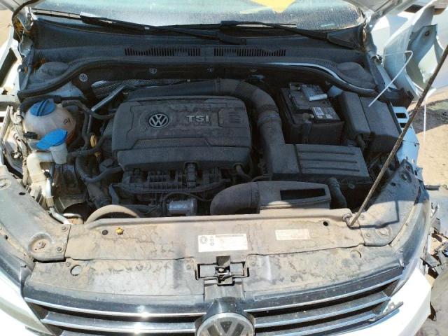 Photo 7 from auction – 2017 VOLKSWAGEN JETTA SEL with VIN 3VWL17AJ2HM411416