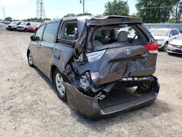Photo 3 from auction – 2011 TOYOTA SIENNA BAS with VIN 5TDKA3DC1BS001881