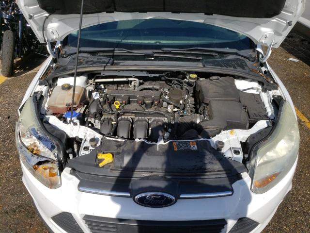 Photo 7 from auction – 2014 FORD FOCUS SE with VIN 1FADP3K22EL327959