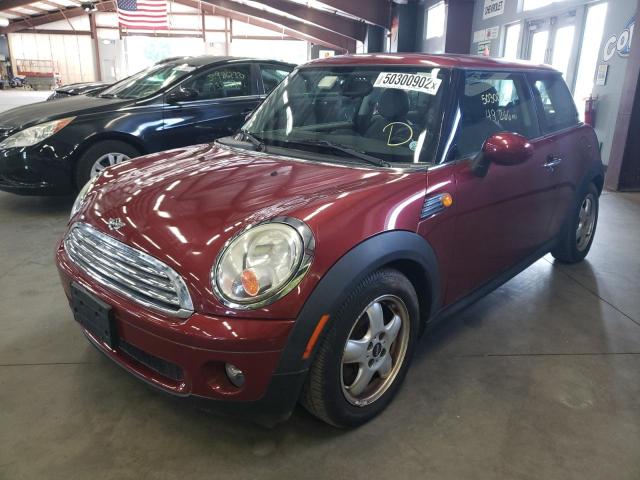 Photo 2 from auction – 2009 MINI COOPER with VIN WMWMF33519TU73472