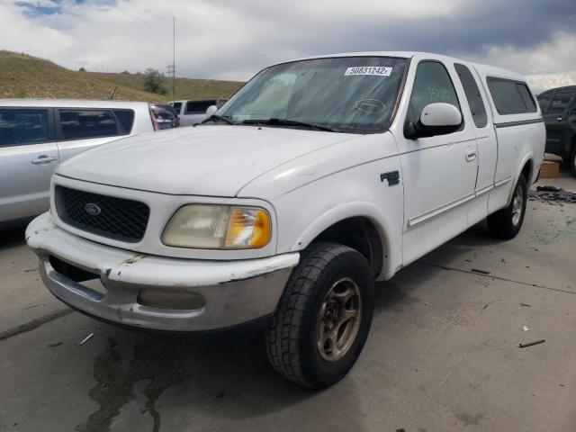Photo 2 from auction – 1998 FORD F-150 with VIN 1FTRX18L5WKA35573