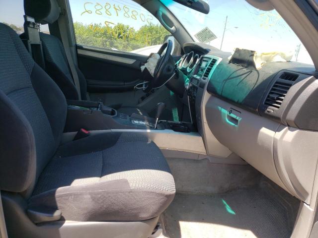 Photo 5 from auction – 2004 TOYOTA 4RUNNER SR with VIN JTEBU14R540053256