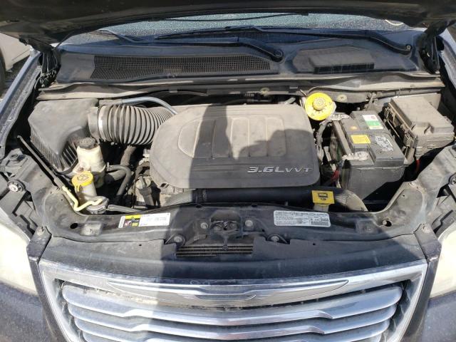 Photo 7 from auction – 2014 CHRYSLER TOWN & COU with VIN 2C4RC1BG9ER123940