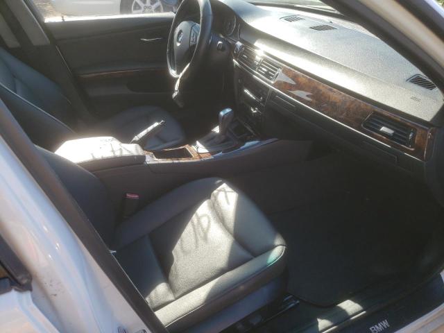 Photo 5 from auction – 2006 BMW 325 XI with VIN WBAVD13506KV06297