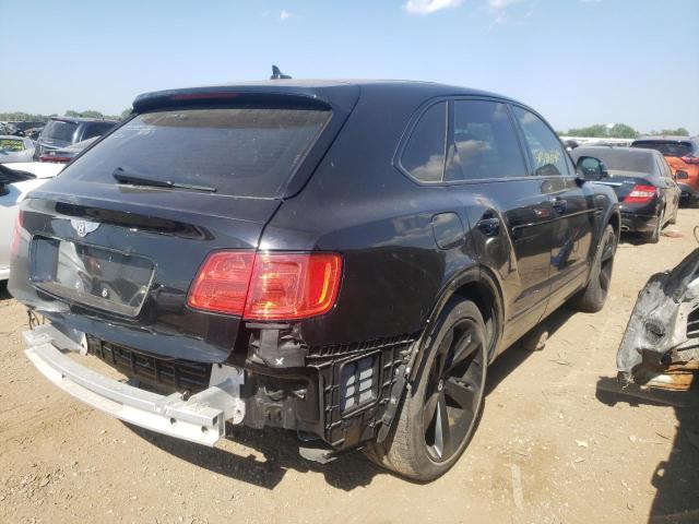 Photo 4 from auction – 2018 BENTLEY BENTAYGA with VIN SJAAC2ZV1JC022595