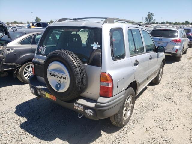 Photo 4 from auction – 2002 CHEVROLET TRACKER with VIN 2CNBJ13C726953795
