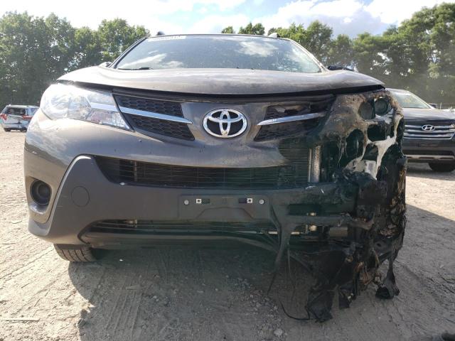 Photo 9 from auction – 2015 TOYOTA RAV4 LE with VIN JTMBFREV8FD158068