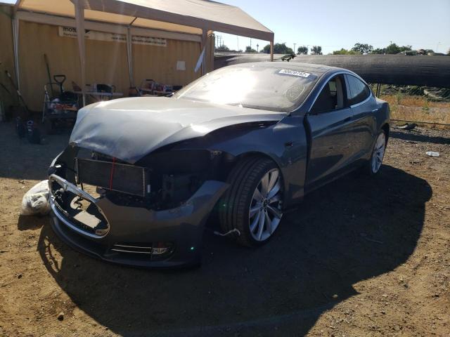 Photo 2 from auction – 2013 TESLA MODEL S with VIN 5YJSA1CN2DFP13394