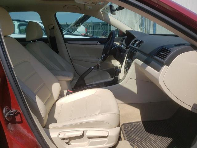 Photo 5 from auction – 2015 VOLKSWAGEN PASSAT SE with VIN 1VWBV7A38FC011229