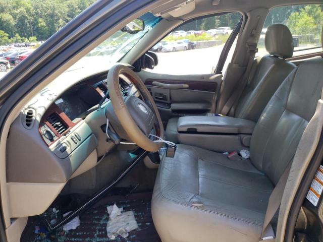 Photo 5 from auction – 2004 LINCOLN TOWN CAR U with VIN 1LNHM83W14Y658404
