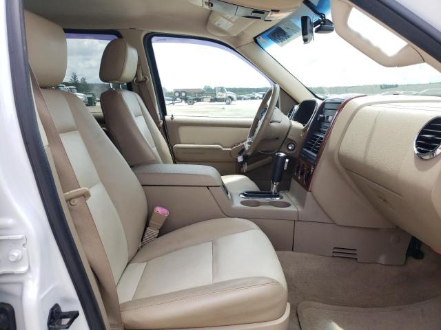 Photo 5 from auction – 2007 FORD EXPLORER E with VIN 1FMEU64E17UA72956