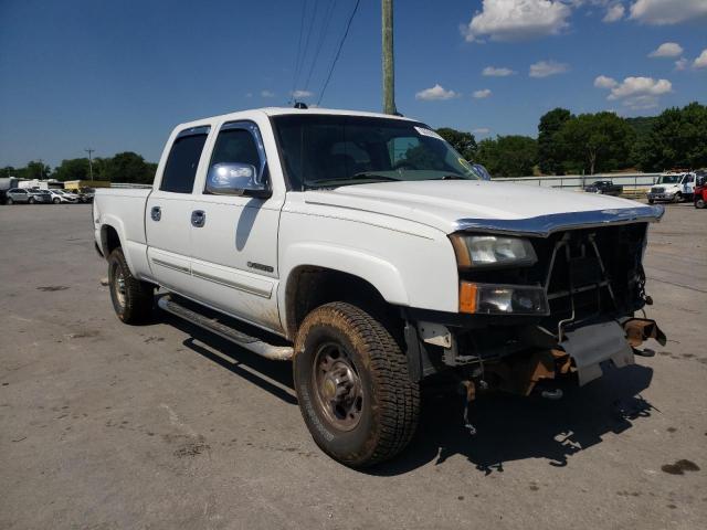 CHEVROLET SILVERADO 2004 with VIN 1GCHK23U54F234452 - Photo from auction