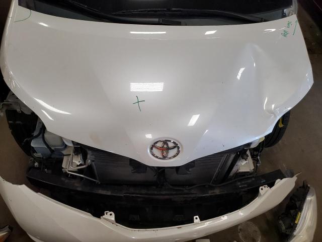 Photo 7 from auction – 2011 TOYOTA SIENNA XLE with VIN 5TDDK3DC1BS024034