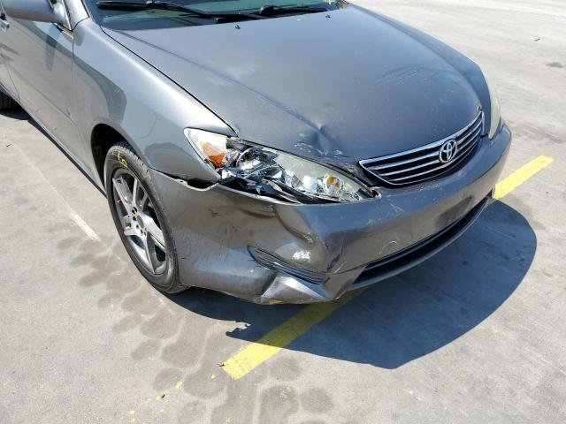 Photo 9 from auction – 2005 TOYOTA CAMRY LE with VIN 4T1BE32K05U557285