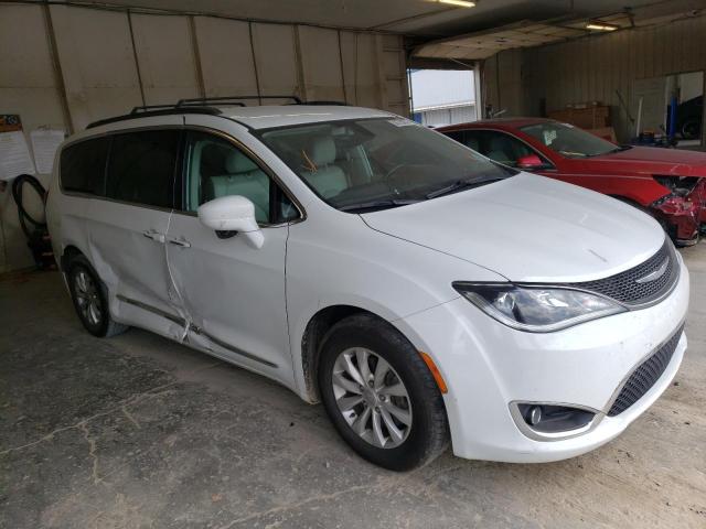 CHRYSLER PACIFICA T 2017 with VIN 2C4RC1BG6HR620898 - Photo from auction