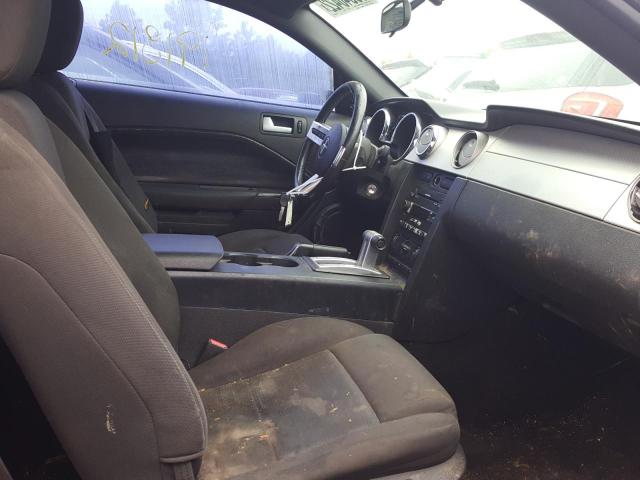 Photo 5 from auction – 2005 FORD MUSTANG with VIN 1ZVFT80N955253692