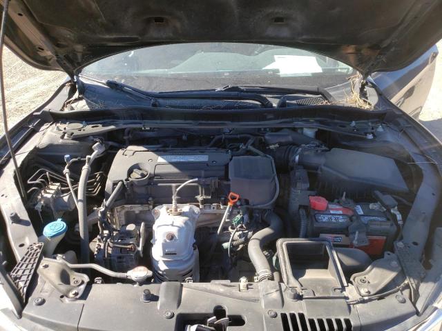 Photo 7 from auction – 2015 HONDA ACCORD SPO with VIN 1HGCR2F57FA026455