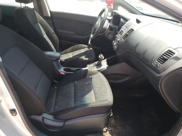 Photo 5 from auction – 2016 KIA FORTE LX with VIN KNAFK4A64G5561715