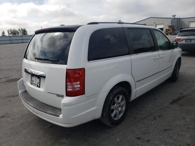 Photo 4 from auction – 2010 CHRYSLER TOWN & COU with VIN 2A4RR5D16AR213985
