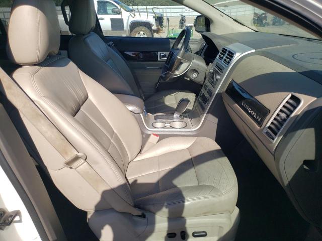 Photo 5 from auction – 2009 LINCOLN MKX with VIN 2LMDU68C09BJ07102