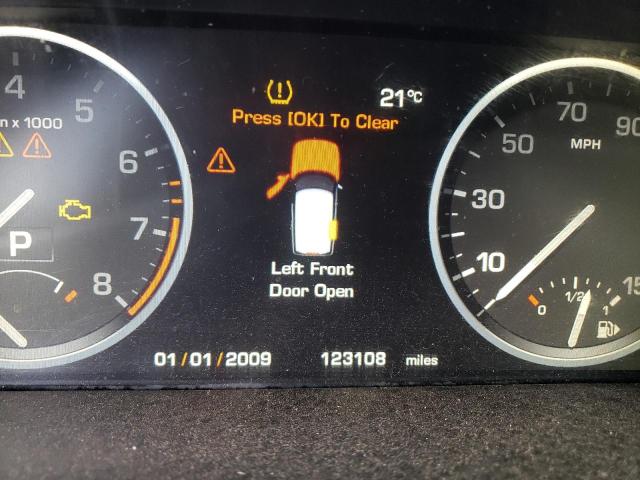 Photo 8 from auction – 2010 LAND ROVER RANGE ROVE with VIN SALMF1D45AA322737