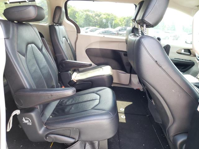 Photo 6 from auction – 2017 CHRYSLER PACIFICA T with VIN 2C4RC1BGXHR757018