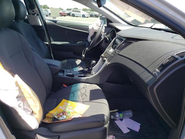 Photo 5 from auction – 2013 HYUNDAI SONATA SE with VIN 5NPEC4AB5DH674304