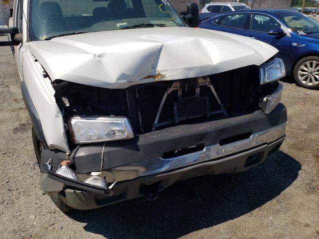 Photo 9 from auction – 2004 CHEVROLET SILVERADO with VIN 1GCHK29U44E240319