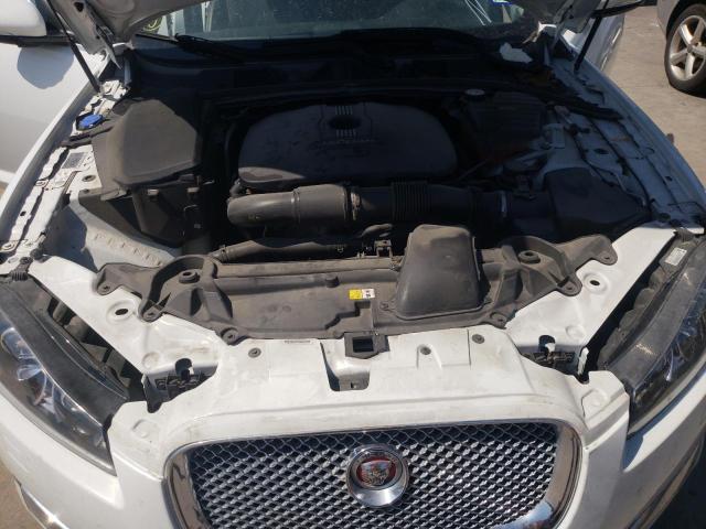 Photo 7 from auction – 2014 JAGUAR XF with VIN SAJWA0ES8EPU26553