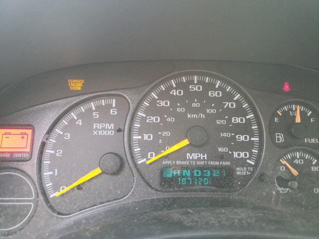 Photo 8 from auction – 2001 CHEVROLET SUBURBAN C with VIN 3GNEC16T01G177432