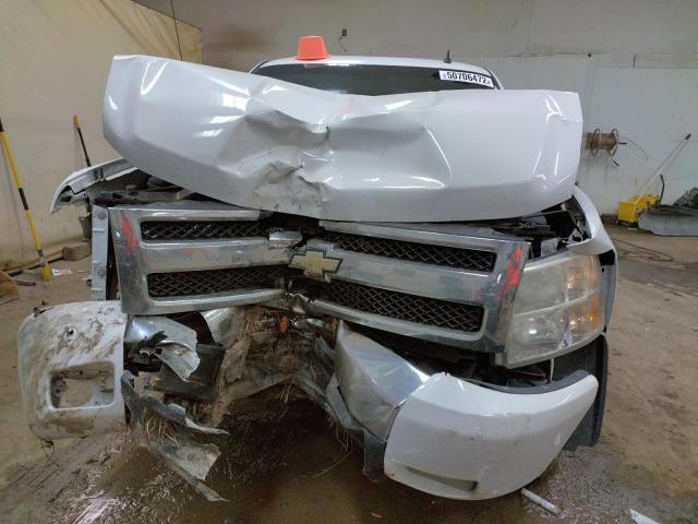 Photo 7 from auction – 2011 CHEVROLET SILVERADO with VIN 1GCRKSE01BZ306242
