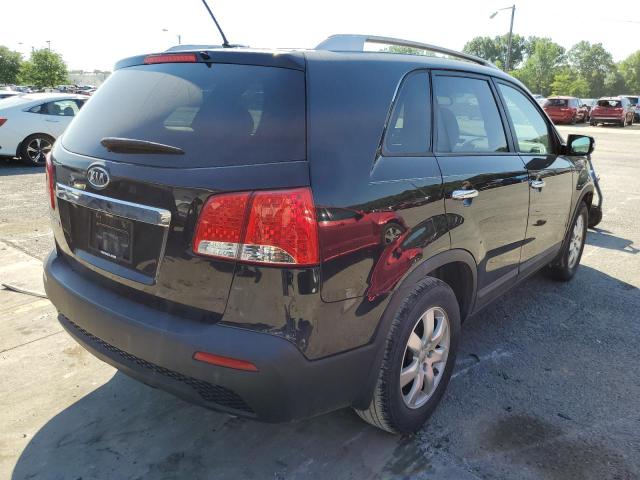 Photo 4 from auction – 2013 KIA SORENTO LX with VIN 5XYKT3A68DG390933