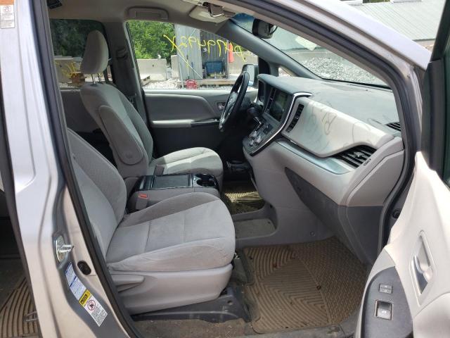 Photo 5 from auction – 2015 TOYOTA SIENNA LE with VIN 5TDJK3DCXFS101282