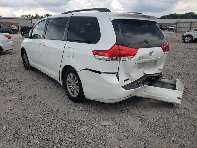 Photo 3 from auction – 2014 TOYOTA SIENNA XLE with VIN 5TDYK3DC2ES483434