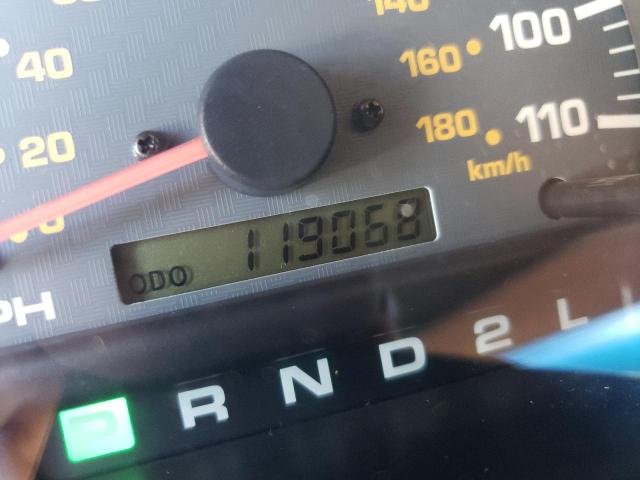 Photo 8 from auction – 2001 TOYOTA 4RUNNER SR with VIN JT3GN86R510185141