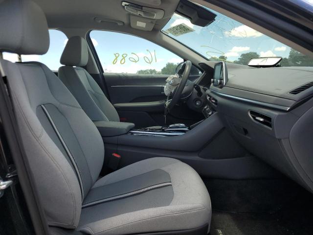 Photo 5 from auction – 2022 HYUNDAI SONATA SE with VIN 5NPEG4JA2NH143543