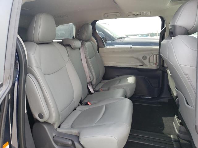 Photo 6 from auction – 2021 TOYOTA SIENNA XLE with VIN 5TDYRKEC2MS044754