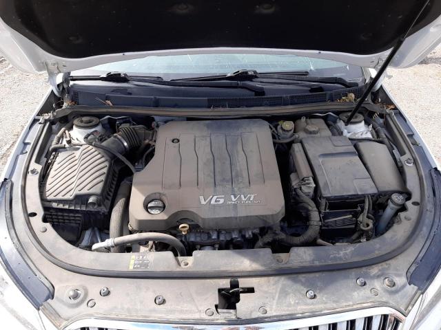 Photo 7 from auction – 2016 BUICK LACROSSE with VIN 1G4GB5G31GF221096