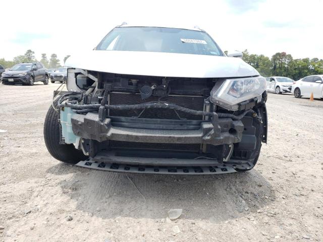 Photo 9 from auction – 2017 NISSAN ROGUE S with VIN KNMAT2MT1HP559068