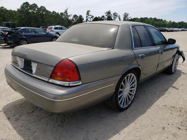 Zdjęcie 4 z aukcji – 2002 FORD CROWN VICT z VIN 2FAFP74W12X103208