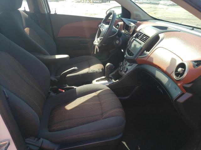 Photo 5 from auction – 2014 CHEVROLET SONIC LT with VIN 1G1JC6SH4E4199306