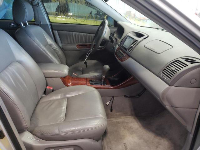 Photo 5 from auction – 2002 TOYOTA CAMRY LE with VIN 4T1BF30K22U001183